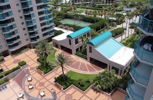 Sand Key Condo | Enjoy the Gem of Clearwater/Sandkey Beachfront Luxury Condo