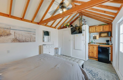 Everglades City Cabin | Everglades Rental Trailer Cabin w/ Boat Slip!