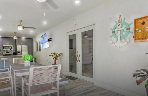 Flagami House | Exclusive Location Near Calle 8 & Airport Pool