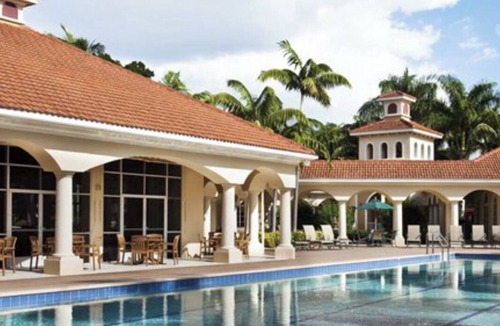 Pelican Resort | Experience a luxurious stay on the water at Marina Village in Cape Coral, Fl!