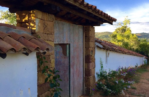 Barichara House | Experience the magic of the Colombian mountains at "Casa Frida"