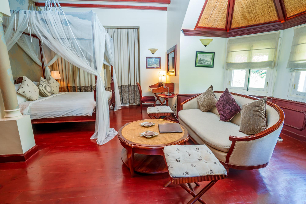 Port Charlotte Villa | Exquisite 4-Bedroom Villa with Heated Pool Sarasota Area