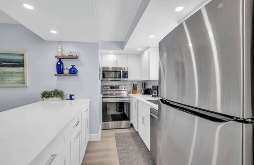 Park Shore Condo | F-237 - Deluxe Condo - Amazing Views and Sleeps 6