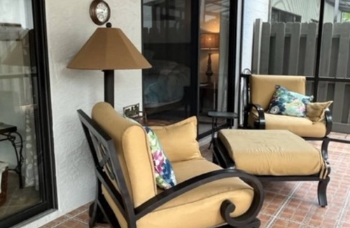 Pine Ridge House | Fabulous Naples Townhouse in Desirable Pelican Ridge Location