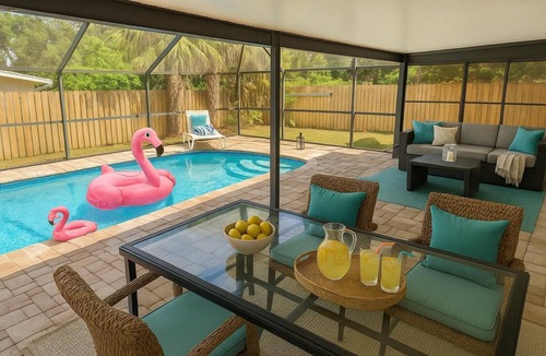 West Bradenton House | ❤️ Family Friendly ❤️ Lovely 3 BR Pool Home - Fiberoptic Internet