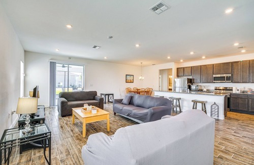Harbour Heights House | Family Home w/Lanai & Games in Punta Gorda!