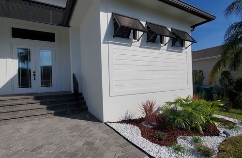 Marco Island House | Flamingo House! 4bedrooms/3 Bath. Pool/Spa. 6 minutes Walking to the Beach!