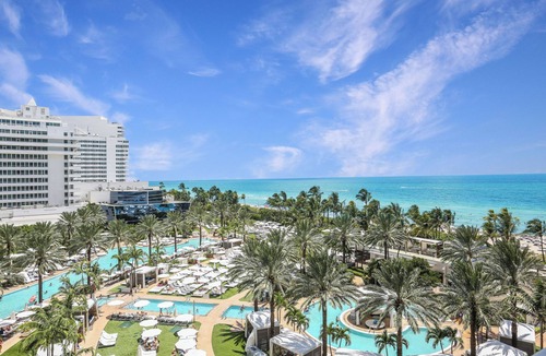 City Center Condo | Fontainebleau III Sorrento OceanView Suite FREE valet & Spa Pass No resort fees!