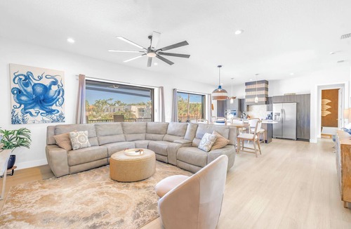 Siesta Key Condo | Gertrude's | 100% Private Resort-like home & pool, 500ft to private Siesta Key beach access!