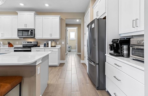 Naples House | Golf Estates gated community. Enjoy luxurious living with lake view