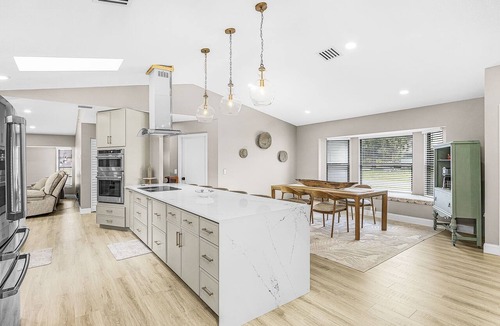 Pebble Beach House | Gorgeous 4 Bedroom Home with Private Pool and Full Kitchen in Rotonda West