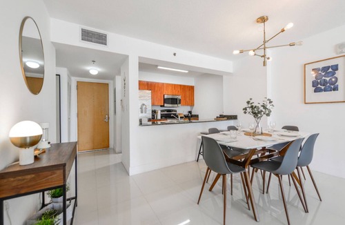 Brickell Apartment | Gorgeous apartment in the heart of Brickell