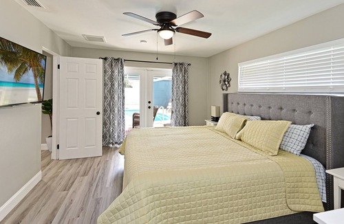 Bradenton Villa | Gulf Coast Retreat - Private Pool, BBQ, Pets OK