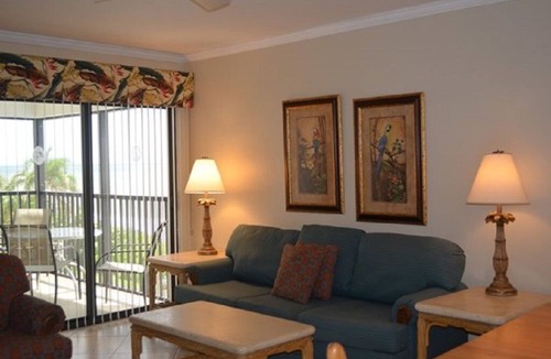 Vanderbilt Beach Resort | Gulf front 1 bedroom resort timeshare unit with AC in sunny Naples! Unit #5