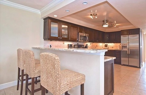Siesta Key Condo | Gulf Front Condo with Vews of the Gulf & Bay at Fishermans Haven. Private Beach, Heated Pool, Gated.