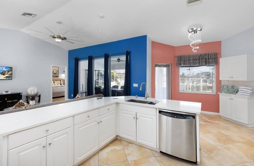 Pelican House | Gulf View Gem/Heated Pool/Modern/Newly Built/3 brms/Spacious/Inquire 4 Deals