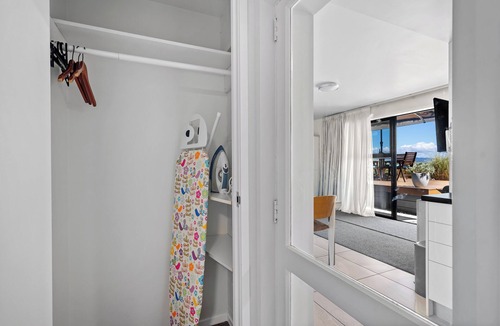 One Tree Point Apartment | HARBOURSIDE GETAWAY!