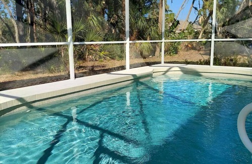 Rotonda Heights House | HEATED POOL-LANAI-BBQ-5 Mi to BEACH-WASHER/DRYER-TENNIS-GOLF-BLISSFUL RETREAT