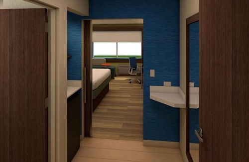 Fort Myers Beach Hotel | Holiday Inn Express & Suites Ft Myers Beach-Sanibel Gateway by IHG