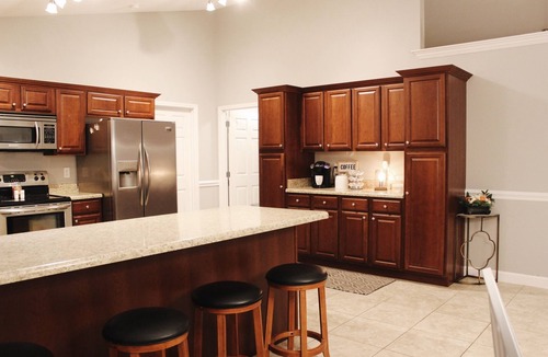 Campobello House | 🌟HOT TUB🌟Game Room Getaway Private Home Near Greer Seasonal Pool