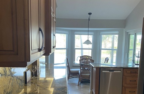 Burnt Store Marina House | House - 2 Bdrm-2 Bath w/Pool on Golf Course