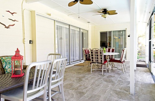 Venice Gardens House | House in Venice Gardens, Heated Pool, Wi-Fi, Waterfront