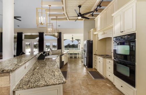 Port Charlotte House | Infinity Pool LARGE Home on Fishing Lake — ALL NEW —Fall Winter 26-27 Available