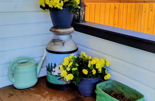 Corvallis House | Inviting 2-bedroom, 1-bathroom house with large backyard and WiFi in Corvallis