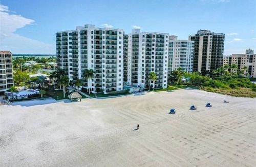 South Island Condo | Island Winds 821 Gulf Front Fall Special 20% off any res thru 10/31