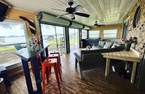Lake Placid House | Lakeside Lily Pad - Cozy Retreat w/Hot Tub on Lake Francis