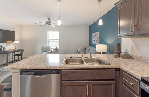 Lyman Apartment | Landing | Amazing 1BD, Pool, Clubhouse