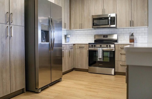Fort Myers Apartment | Landing | Beautiful 1BD, Clubhouse, Pool