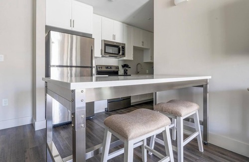 West 1st Street Apartment | Landing | Beautiful 1BD, Gym