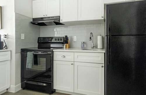 St. Petersburg Apartment | Landing | Beautiful 1BD, Clubhouse, Gym