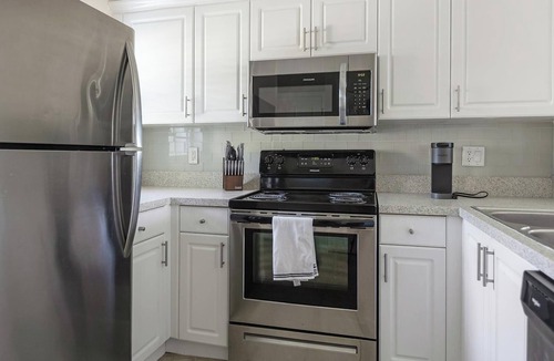 North Port Apartment | Landing | Spectacular 1BD, Clubhouse, Tennis Court