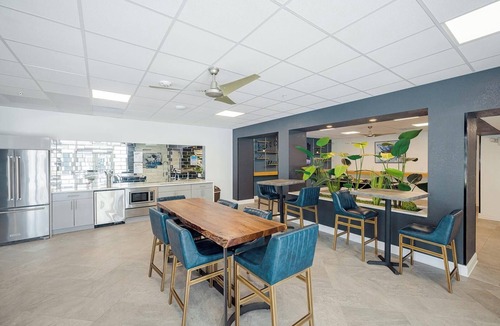St. Petersburg Apartment | Landing | Stunning Studio, Gym, Yoga Studio