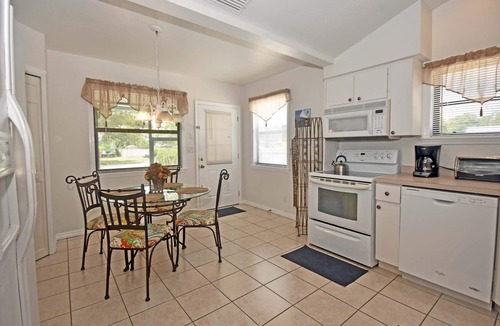 Englewood Cottage | Lemon Bay Cottage, A