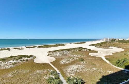 Sand Key House | Lighthouse Towers 704