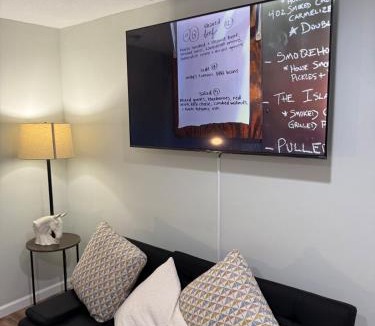 Bayshore Gardens Apartment | LivoOne - Coastal Comfort