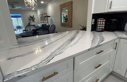 Whitney Beach Villa | Longboat Key North Shore, BEAUTIFUL PRIVATE BEACH 1.5 blocks away.