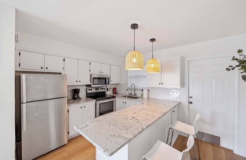 Central Naples House | Lovely 2-bedroom house in Naples N side