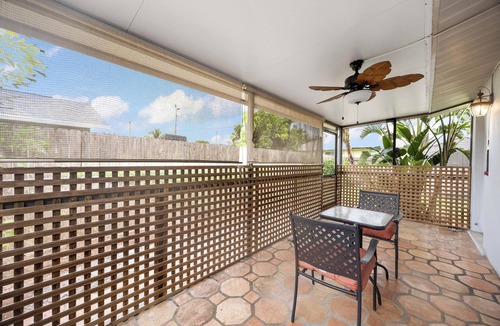 Central Naples House | Lovely 2-bedroom house in Naples N side