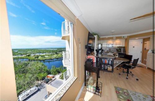 Fort Myers Beach Apartment | Lovers Key Resort Suite 10 - Majestic Bay Views