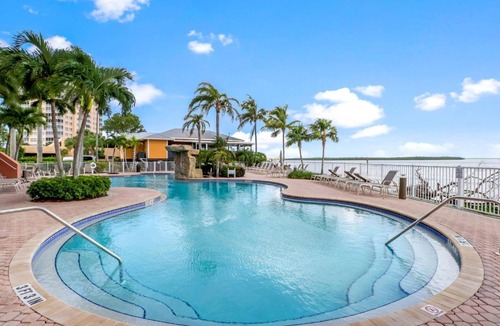 Fort Myers Beach House | Lovers Key Resort 1201