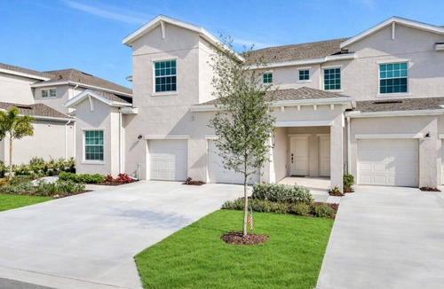 Lehigh Acres Villa | Lux Golf Home at Ibis Landing Golf and CC