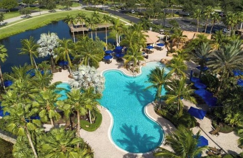 Biggar Condo | Luxurious 2 bed/2.5 bath available for rent! Resort Living! Pools, Gym, Courts