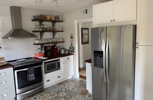 Braden River House | Luxurious house on secluded 3.8 acres, oak trees on Manatee River, large decks.