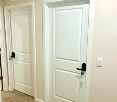 Fort Myers House | Luxury 3BR Townhome Co-Living for Travel Personnel