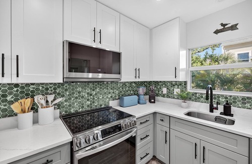 Sanibel Condo | Luxury Beachside Villa Condo w/Carport