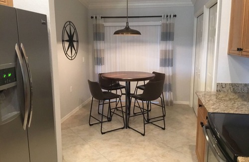 Naples Condo | Luxury condo, golf and country club lifestyle - Enjoy the sun and have fun!